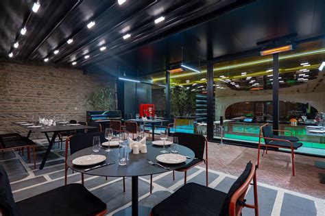 PLATFORMA DESIGN HOTEL .